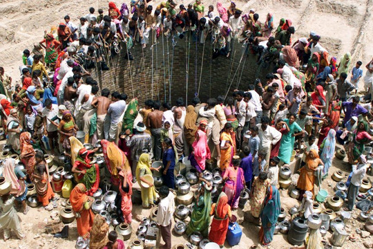 Ấn Độ: 600 triệu dân chật vật trong cuộc khủng hoảng nước tồi tệ