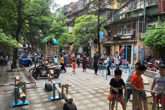 Hà Nội: Giải bài toán sân chơi cho trẻ em trong ngày hè