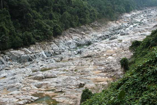 Phối hợp vận hành các hồ chứa thủy điện trên lưu vực sông Vu Gia – Thu Bồn
