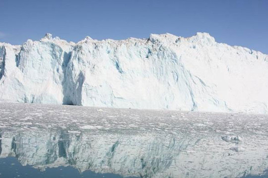 Biến đổi khí hậu khiến băng “vĩnh cửu” tan sớm 70 năm