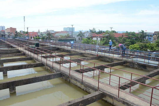 Nghệ An: Lấy nước sông ô nhiễm làm nước sạch