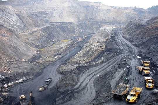 TP Hạ Long: Đóng cửa hoàn toàn các mỏ than lộ thiên ở Hòn Gai vào năm 2020