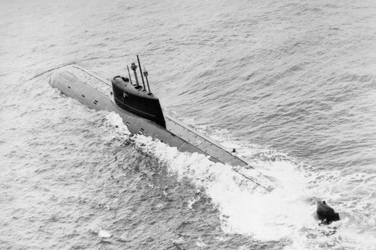 Xác tàu ngầm Liên Xô dưới đáy biển rò rỉ phóng xạ cao khủng khiếp