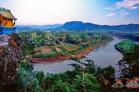 Thái Lan: Khô hạn kéo dài, mực nước sông Mekong xuống mức thấp nhất trong vòng 10 năm