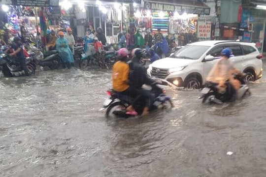 TP Hồ Chí Minh: Ngập, sụn lún nghiêm trọng vì khai thác nước ngầm quá mức