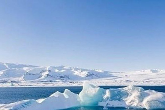 Iceland:  Xây tấm bia nhắc nhở về sự kiện tảng băng tan do hệ quả biến đổi khí hậu