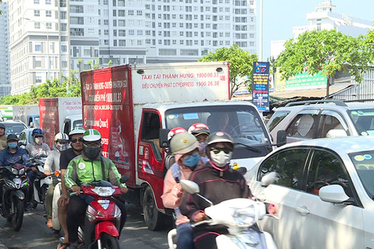 Nhiều câu hỏi từ đề án thu phí ôtô vào TP Hồ Chí Minh