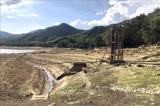 Bình Định: Khẩn trương cấp nước sinh hoạt cho người dân vùng khô hạn