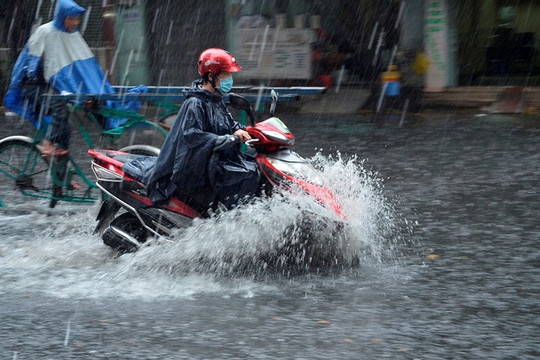 Dự báo thời tiết ngày 4/8: Bắc Bộ và Bắc Trung Bộ vẫn mưa to