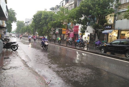 Hà Nội: Cơ bản các điểm ngập úng đã rút hết nước
