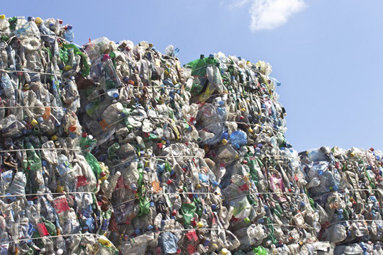 Australia cam kết đẩy mạnh cuộc chiến với rác thải nhựa