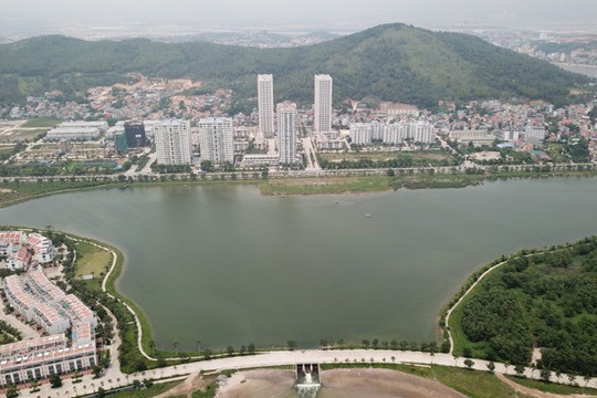 Hồ ‘chết’ ở Hải Phòng, Quảng Ninh hồi sinh nhờ công nghệ hiện đại