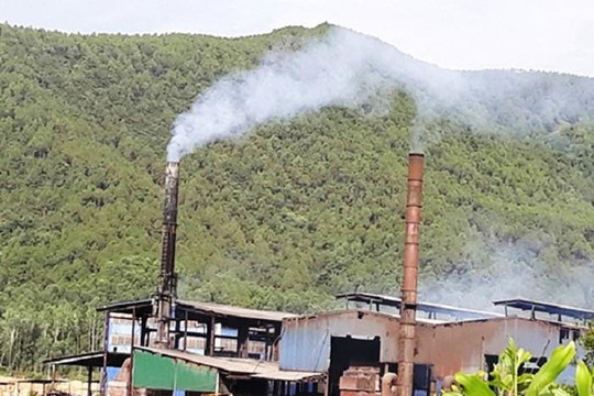 Nghệ An: Xử phạt gần 600 triệu đồng đối với công ty môi trường vì xả thải trái phép