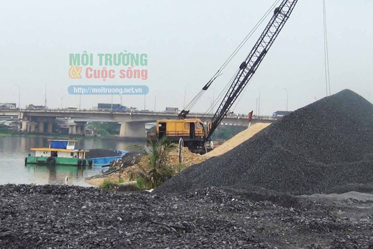 Quận 12 (Tp. Hồ Chí Minh) – Bài 1: Người dân kêu cứu vì bãi VLXD hoạt động trái phép, gây ô nhiễm môi trường