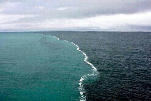 Nơi cùng một lúc có thể ngắm nhìn hai đại dương