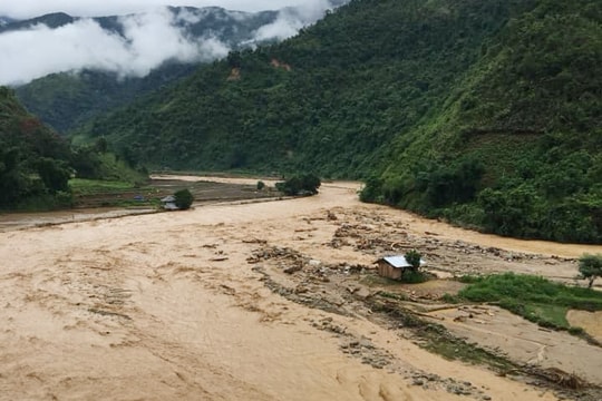 Mưa vừa, mưa to bao phủ vùng núi Bắc Bộ