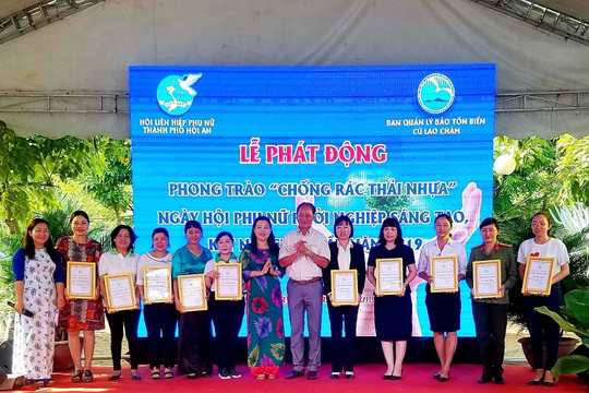 Quảng Nam: Phụ nữ Hội An tổ chức Lễ phát động “Chống rác thải nhựa”
