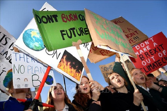 Đợt tuần hành của học sinh toàn cầu chống biến đổi khí hậu