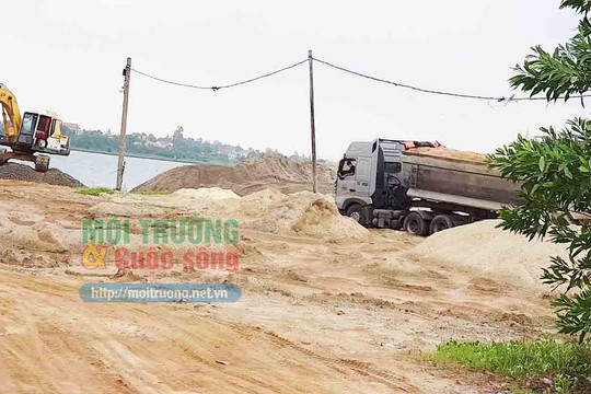 Quảng Bình – Bài 2: Yêu cầu đình chỉ hoạt động các bến bãi VLXD tại xã Lương Ninh