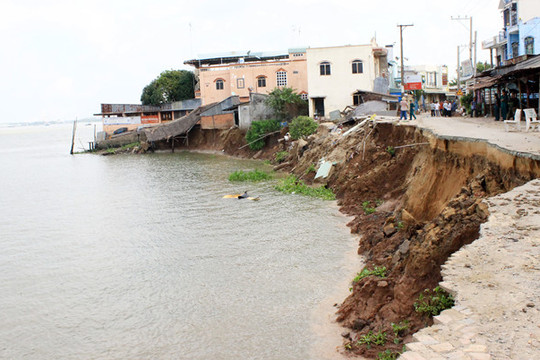 Quảng Trị: Khắc phục sạt lở bờ sông, bờ biển cần 990 tỷ đồng