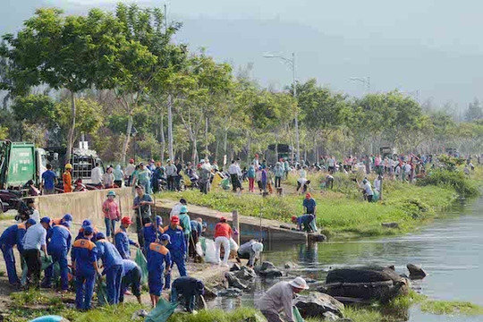 Đà Nẵng: Ngành thuỷ sản hành động giảm rác thải nhựa