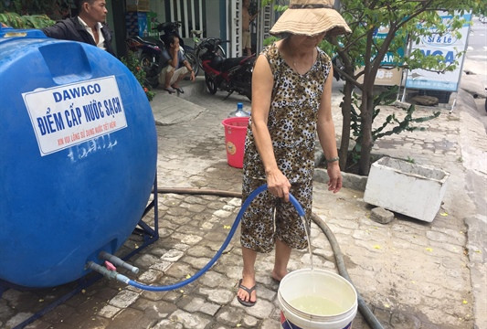 Đà Nẵng: Người dân nơm nớp nỗi lo thiếu nước
