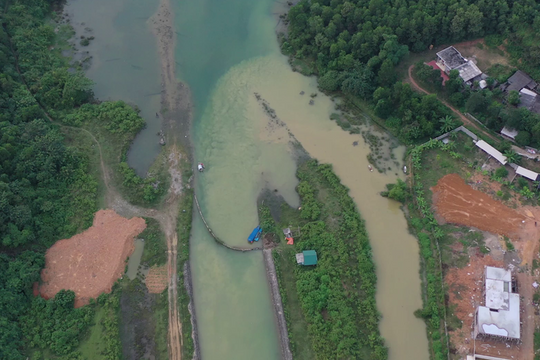 Sau vụ ô nhiễm nguồn nước sạch sông Đà, Hòa Bình ‘đòi lại’ hồ Đầm Bài