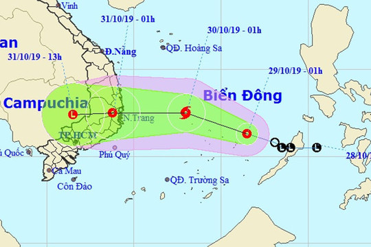 Áp thấp nhiệt đới mạnh lên thành bão, đổ bộ miền Trung vào đêm mai