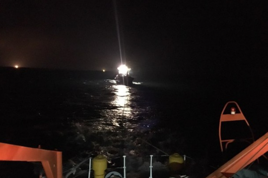 Nghệ An: Cứu nạn thành công tàu cá NA 95055TS gặp nạn