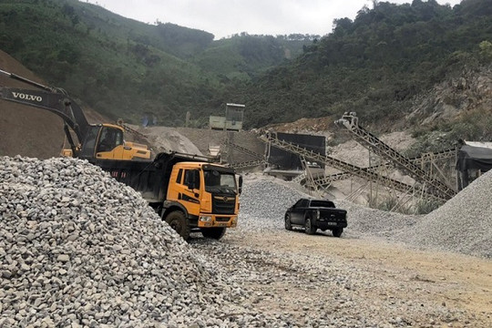 Quảng Ninh: Nhiều mỏ đá bị tước quyền sử dụng giấy phép vẫn ngang nhiên khai thác