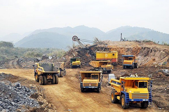 Hà Nội: Kiên quyết dừng khai thác khoáng sản gây ô nhiễm môi trường