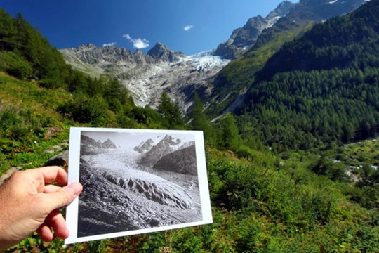 Sông băng ở Thụy Sĩ tan chảy: Cảnh báo tình trạng nóng lên toàn cầu