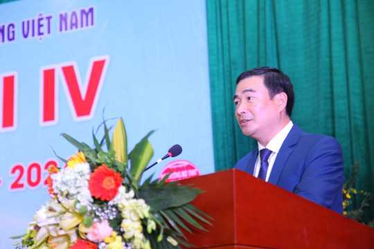 Nhà báo Nguyễn Văn Toàn được bầu giữ chức Phó chủ tịch Hội Nước sạch và Môi trường Việt Nam