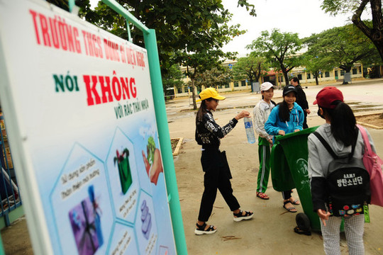 Quảng Nam: Dạy học trò ứng xử tử tế với môi trường