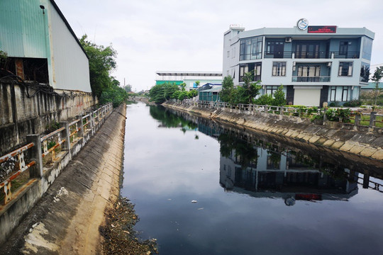 Nạo vét sông Đoan Túc,Thái Bình để xử lý ô nhiễm môi trường