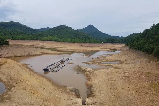 Thừa Thiên – Huế: Thiếu nước ngay giữa mùa mưa