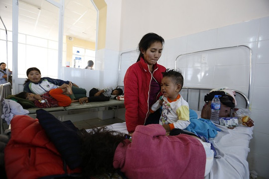 Lâm Đồng: Hơn 80 trẻ nhỏ nhập viện nghi bị ngộ độc thực phẩm sau bữa ăn từ thiện