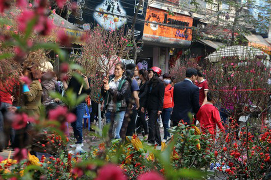 Hà Nội cấm hàng loạt tuyến phố cổ để phục vụ tổ chức Chợ hoa Xuân 2020
