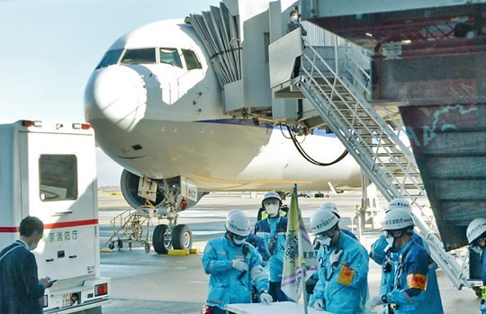 Ngừng tạm thời các chuyến bay từ vùng có dịch virus corona đến Việt Nam