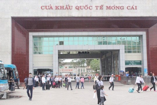Quảng Ninh: Xây bệnh viện dã chiến ngăn virut corona ở cửa khẩu Móng Cái