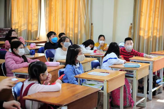 Hà Nội: Sẽ khử trùng cho tất cả 3.000 trường học