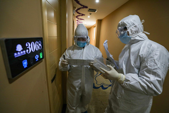 Nga và Hàn Quốc hỗ trợ Trung Quốc thuốc và vật tư y tế chống dịch virus Corona