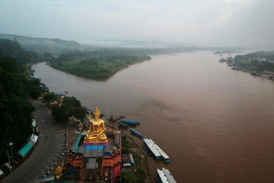 Trước hệ lụy khó lường, Thái Lan dừng dự án nạo vét sông Mekong với Trung Quốc