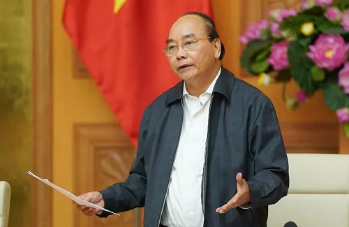 Thủ tướng chỉ đạo phải kiên quyết, bắt buộc cách ly mọi công dân từ vùng dịch vào Việt Nam