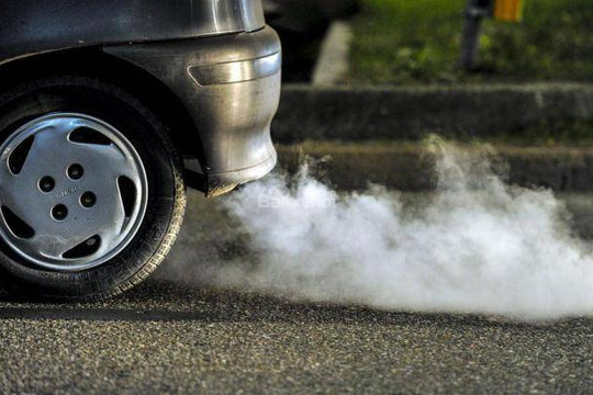 Nghiên cứu mới cho thấy lốp xe gây ô nhiễm gấp 1.000 lần khí thải