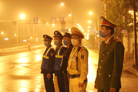 Hà Nội: Lập 30 chốt giám sát người và xe vào thành phố từ 18h chiều nay 2/4