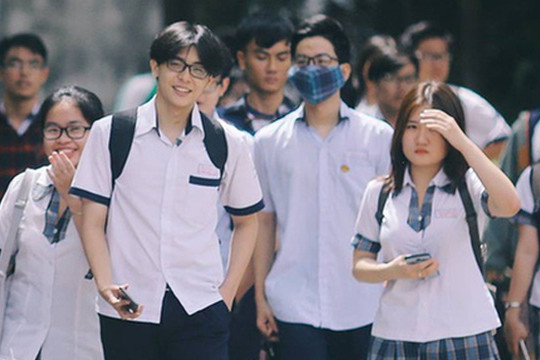 TP.HCM cấp khẩu trang vải kháng khuẩn miễn phí cho học sinh khi đi học trở lại