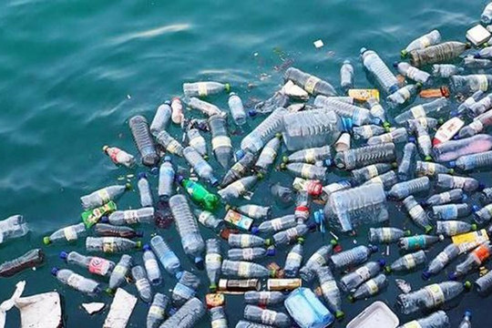 Quản lý chặt chất thải nhựa khó phân hủy