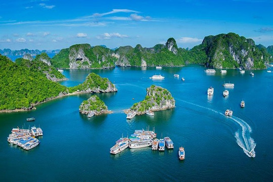 Kích cầu du lịch: Quảng Ninh miễn phí tham quan vịnh Hạ Long