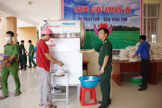 “ATM gạo” nhân ái cho người nghèo ở Bà Rịa – Vũng Tàu
